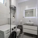With Parking Space Kastel Luksic, - 20265 דירה